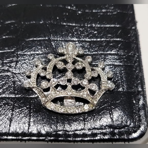 black leather passport wallet - Picture 6 of 7